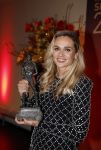 Amsterdam 21 december 2022
Sportman en Sportvrouw van het jaar Gala in AFAS Live. Sportvrouw van het jaar Irene Schouten . Ook haar maan DirkJan Mak was aanwezig.