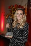Amsterdam 21 december 2022
Sportman en Sportvrouw van het jaar Gala in AFAS Live. Sportvrouw van het jaar Irene Schouten . Ook haar maan DirkJan Mak was aanwezig.