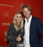 Amsterdam 21 december 2022
Sportman en Sportvrouw van het jaar Gala in AFAS Live. Sportvrouw van het jaar Irene Schouten . Ook haar maan DirkJan Mak was aanwezig.