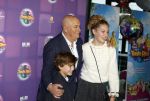 Amsterdam 17 december 2022
Premiere het feest van tante Ria in Pathe Noord .
Jack v Gelder kwam met zijn kleinkinderen
