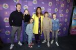 Amsterdam 17 december 2022
Premiere het feest van tante Ria in Pathe Noord .
Cast bestaat oa uit Najib Amhali Tooske Ragas Edo Brunner Edsilia Rombley Jack v gelder Pim Muda Thimo v Haare Janine Kho met kinderen en partner