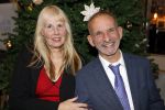 Den Haag 12 december 2022
Society Lunch in het crown Plaza hotel. Johan Vlemmix met een fan