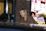 Amsterdam 22 november 2022
Koningin Maxima op bezoek bij het tropenmuseum. Ze heeft meer beveilingsautos achter haar rijden dan normaal