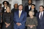 Amsterdam 7 december 2022
Prins Claus prijzen in paleis op de dam . Aanwezig Koning Willem Alexander Koningin Maxima Prinses Beatrix Prins Constantijn en Prinses laurentien.