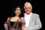 Zeist 27 november 2022
Presentatie boek en concert Laura Fygi in in Fygi Hotel.
Laura krijgt ook nog een koninklijke onderscheiding.
Laura met haar man Sjaak