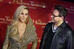 Amsterdam 1 december 2022
Het nieuwe beeld van Chantal janzen wordt onthult bij Madame Tussaud, Ook aanwezig Chantal haar styliste Kelly Huisman en visagist /kapper Leco v Zadelhoff
