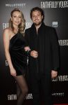 Amsterdam 19 december 2022
Premiere Faithfully Yours in Tuschinski
Loiza Lamers met partner Jelle Ploeg