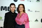 Rotterdam 12 december 2022
Premiere Ome Cor in het oude luxor theater.
Maike Meijer en haar zoon Thor Braun