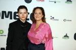 Rotterdam 12 december 2022
Premiere Ome Cor in het oude luxor theater.
Maike Meijer en haar zoon Thor Braun