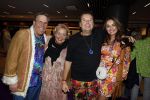 Amsterdam 19 november 2022
Toppers in concert in deJohan Cruijff arena.
Marc Swanenburg met partner en ...