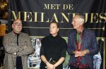 Noordwijk 9 december 2022
Presentatie nieuwe scheurkalendar van de familie Meiland. Aanwezig Martien Meiland Erica Meiland en Montana Meiland . Ook aanwezig Jan Dijkgraaf en Timon Moll ( regisseur van de Meilandjes). Presentatie is in de woonwinkel van Montana.
