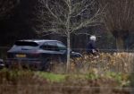 Eefde 3 december 2022
Martha Riemsma de vriendin van Matthijs v Nieuwkerk doet boodschappen bij de Albert Heijn. Daarn rijdt ze naar het huis van Matthijs waar Matthijs helpt met de boodschappen uit de Porsche Macan halen .
