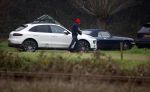 Eefde 3 december 2022
Martha Riemsma de vriendin van Matthijs v Nieuwkerk doet boodschappen bij de Albert Heijn. Daarn rijdt ze naar het huis van Matthijs waar Matthijs helpt met de boodschappen uit de Porsche Macan halen .