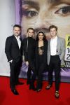 Hilversum 19 december 2022
The roast van Famke Louise in studio 21.
Moise Trustfull Kaj v d Voort en Levi v Kempen met vriendin
