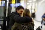 Schiphol 19 december 2022
Noa Vahle arriveert op schiphol na de WK Voetbal waar ze verslag deed voor SBS6. Haar vriend Tim de Wild wachhte haar op .