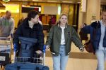 Schiphol 19 december 2022
Noa Vahle arriveert op schiphol na de WK Voetbal waar ze verslag deed voor SBS6. Haar vriend Tim de Wild wachhte haar op .