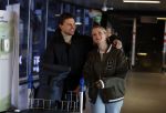 Schiphol 19 december 2022
Noa Vahle arriveert op schiphol na de WK Voetbal waar ze verslag deed voor SBS6. Haar vriend Tim de Wild wachhte haar op .