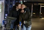 Schiphol 19 december 2022
Noa Vahle arriveert op schiphol na de WK Voetbal waar ze verslag deed voor SBS6. Haar vriend Tim de Wild wachhte haar op .