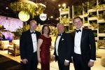 Amsterdam 10 december 2022
VIP dag Masters expo in de RAI.
Firma suns op de Masters Expo > Patrick v Rienen met collega's