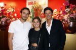 Hoofddorp 21 november 2022
Premiere Girls on fire in schouwburg Hoofddorp.
Rick Engelkes met dochter en schoonzoon