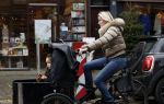 Amsterdam 29 november 2022
Suze mens met dochter in bakfiets