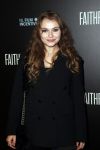 Amsterdam 19 december 2022
Premiere Faithfully Yours in Tuschinski
Vajen v d Bosch