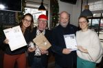 Baambrugge 11 december 2022
Presentatie kalendar met Harry Slinger en Bert Simhoffer. Harry kwam met zijn vrouw en Bert met zijn vrouw em 2 kinderen .