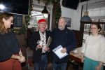 Baambrugge 11 december 2022
Presentatie kalendar met Harry Slinger en Bert Simhoffer. Harry kwam met zijn vrouw en Bert met zijn vrouw em 2 kinderen .