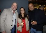 IJsselstin 27 november 2023
Boekpresentatie Glenn Helder . Wesley Sneijder krijgt het eerste exemplaar.
Altetha Leidelmeijer  Andy v d Meijde en Marciano Vink