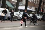 Amsterdam 23 november 2023
Astrid Joosten doet boodschappen in Amsterdam zuid.