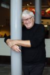 Hilversum 19 november 2023
Presentatie kijkbuisvrienden met oa Loeki Knol
Tony Neef
Maroesja Lacunes
Barrie Stevens
Bram Biesterveld.
Ydwer Bosma is de producent.