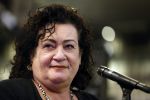Den Haag 13 november 2023
In aanloop naar de Tweede Kamerverkiezingen organiseren de vrouwenbladen Libelle, Margriet, Flair en Nouveau gezamenlijk het VerkiezingscafÃ©. De vier hoofdredacteuren verwelkomen prominente vrouwen op de kieslijst van de grootste politieke partijen.
Op maandag 13 november 2023 gaan vooraanstaande vrouwelijke politici van verschillende partijen met elkaar in debat, onder leiding van journaliste Diana Matroos. Hoofdredacteuren Hilmar Mulder (Libelle), Helene van Santen (Margriet), Marije Veerman (Flair) en Claudia Straatmans (Nouveau) praten met hen over de belangrijkste themaâ€™s die hun lezeressen aangaan.
De volgende vrouwelijke politici schuiven aan om te vertellen waarvoor zij staan tijdens de Tweede Kamerverkiezingen: Sophie Hermans (VVD), Caroline van der Plas (BBB), Lisa Westerveld (GroenLinks/PvdA), Hilde Palland (CDA), JoÃ«lle Gooijer (ChristenUnie), Anne-Marijke Podt (D66) en Lilian Marijnissen (SP). Alles speelt zich af bij Dudok.
