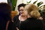 Den Haag 13 november 2023
In aanloop naar de Tweede Kamerverkiezingen organiseren de vrouwenbladen Libelle, Margriet, Flair en Nouveau gezamenlijk het VerkiezingscafÃ©. De vier hoofdredacteuren verwelkomen prominente vrouwen op de kieslijst van de grootste politieke partijen.
Op maandag 13 november 2023 gaan vooraanstaande vrouwelijke politici van verschillende partijen met elkaar in debat, onder leiding van journaliste Diana Matroos. Hoofdredacteuren Hilmar Mulder (Libelle), Helene van Santen (Margriet), Marije Veerman (Flair) en Claudia Straatmans (Nouveau) praten met hen over de belangrijkste themaâ€™s die hun lezeressen aangaan.
De volgende vrouwelijke politici schuiven aan om te vertellen waarvoor zij staan tijdens de Tweede Kamerverkiezingen: Sophie Hermans (VVD), Caroline van der Plas (BBB), Lisa Westerveld (GroenLinks/PvdA), Hilde Palland (CDA), JoÃ«lle Gooijer (ChristenUnie), Anne-Marijke Podt (D66) en Lilian Marijnissen (SP). Alles speelt zich af bij Dudok.