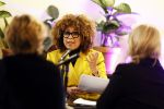 Den Haag 13 november 2023
In aanloop naar de Tweede Kamerverkiezingen organiseren de vrouwenbladen Libelle, Margriet, Flair en Nouveau gezamenlijk het VerkiezingscafÃ©. De vier hoofdredacteuren verwelkomen prominente vrouwen op de kieslijst van de grootste politieke partijen.
Op maandag 13 november 2023 gaan vooraanstaande vrouwelijke politici van verschillende partijen met elkaar in debat, onder leiding van journaliste Diana Matroos. Hoofdredacteuren Hilmar Mulder (Libelle), Helene van Santen (Margriet), Marije Veerman (Flair) en Claudia Straatmans (Nouveau) praten met hen over de belangrijkste themaâ€™s die hun lezeressen aangaan.
De volgende vrouwelijke politici schuiven aan om te vertellen waarvoor zij staan tijdens de Tweede Kamerverkiezingen: Sophie Hermans (VVD), Caroline van der Plas (BBB), Lisa Westerveld (GroenLinks/PvdA), Hilde Palland (CDA), JoÃ«lle Gooijer (ChristenUnie), Anne-Marijke Podt (D66) en Lilian Marijnissen (SP). Alles speelt zich af bij Dudok.