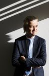 Den haag 7 november 2023
Nick Dijkman heeft inetrview met Geert Wilders op zijn kantoor in de tweede kamer.