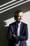 Den haag 7 november 2023
Nick Dijkman heeft inetrview met Geert Wilders op zijn kantoor in de tweede kamer.