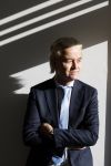 Den haag 7 november 2023
Nick Dijkman heeft inetrview met Geert Wilders op zijn kantoor in de tweede kamer.