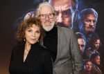 Zaandam 26 november 2023
Premiere van murder on the orient ezpress in het zaantheater. Henriette Tol  met partner