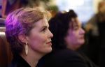 Den Haag 13 november 2023
In aanloop naar de Tweede Kamerverkiezingen organiseren de vrouwenbladen Libelle, Margriet, Flair en Nouveau gezamenlijk het VerkiezingscafÃ©. De vier hoofdredacteuren verwelkomen prominente vrouwen op de kieslijst van de grootste politieke partijen.
Op maandag 13 november 2023 gaan vooraanstaande vrouwelijke politici van verschillende partijen met elkaar in debat, onder leiding van journaliste Diana Matroos. Hoofdredacteuren Hilmar Mulder (Libelle), Helene van Santen (Margriet), Marije Veerman (Flair) en Claudia Straatmans (Nouveau) praten met hen over de belangrijkste themaâ€™s die hun lezeressen aangaan.
De volgende vrouwelijke politici schuiven aan om te vertellen waarvoor zij staan tijdens de Tweede Kamerverkiezingen: Sophie Hermans (VVD), Caroline van der Plas (BBB), Lisa Westerveld (GroenLinks/PvdA), Hilde Palland (CDA), JoÃ«lle Gooijer (ChristenUnie), Anne-Marijke Podt (D66) en Lilian Marijnissen (SP). Alles speelt zich af bij Dudok.