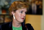 Den Haag 13 november 2023
In aanloop naar de Tweede Kamerverkiezingen organiseren de vrouwenbladen Libelle, Margriet, Flair en Nouveau gezamenlijk het VerkiezingscafÃ©. De vier hoofdredacteuren verwelkomen prominente vrouwen op de kieslijst van de grootste politieke partijen.
Op maandag 13 november 2023 gaan vooraanstaande vrouwelijke politici van verschillende partijen met elkaar in debat, onder leiding van journaliste Diana Matroos. Hoofdredacteuren Hilmar Mulder (Libelle), Helene van Santen (Margriet), Marije Veerman (Flair) en Claudia Straatmans (Nouveau) praten met hen over de belangrijkste themaâ€™s die hun lezeressen aangaan.
De volgende vrouwelijke politici schuiven aan om te vertellen waarvoor zij staan tijdens de Tweede Kamerverkiezingen: Sophie Hermans (VVD), Caroline van der Plas (BBB), Lisa Westerveld (GroenLinks/PvdA), Hilde Palland (CDA), JoÃ«lle Gooijer (ChristenUnie), Anne-Marijke Podt (D66) en Lilian Marijnissen (SP). Alles speelt zich af bij Dudok.