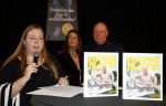 Asten 2 november 2023
Boekpresentatie Peter Gillis op park Prinsesmeer.
Aanwezig vriendin Wendy v Hout en zijn kinderen Mark Inge en Ruud . Mark Baanders reikte het eerste boek uit.