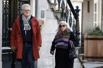 Amsterdam 30 november 2023
Jeroen Krabben en zijn vrouw Herma Krabbe in hun biro onderweg naar het Waldorf Astoria Hotel.