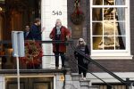 Amsterdam 30 november 2023
Jeroen Krabben en zijn vrouw Herma Krabbe in hun biro onderweg naar het Waldorf Astoria Hotel.