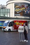 Scheveningen 23 november 2023
John de Bever en Kees de Bever ( Kees Stevens) voor hun camper bij het circustheater.