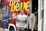 Scheveningen 23 november 2023
John de Bever en Kees de Bever ( Kees Stevens) voor hun camper bij het circustheater.
