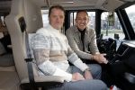 Scheveningen 23 november 2023
John de Bever en Kees de Bever (Kees Stevens) voor hun camper bij het circustheater.