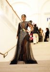Amsterdam 15 november 2023
Harpers Bazaar woman of the year in het Stedelijk Museum . Karsu