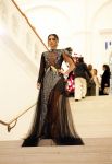 Amsterdam 15 november 2023
Harpers Bazaar woman of the year in het Stedelijk Museum . Karsu