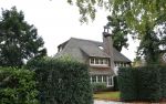 Huizen 2 november 2023
Leontine Ruiters haar nieuwe huis wordt verbouwd.