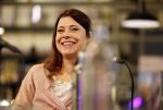 Den Haag 13 november 2023
In aanloop naar de Tweede Kamerverkiezingen organiseren de vrouwenbladen Libelle, Margriet, Flair en Nouveau gezamenlijk het VerkiezingscafÃ©. De vier hoofdredacteuren verwelkomen prominente vrouwen op de kieslijst van de grootste politieke partijen.
Op maandag 13 november 2023 gaan vooraanstaande vrouwelijke politici van verschillende partijen met elkaar in debat, onder leiding van journaliste Diana Matroos. Hoofdredacteuren Hilmar Mulder (Libelle), Helene van Santen (Margriet), Marije Veerman (Flair) en Claudia Straatmans (Nouveau) praten met hen over de belangrijkste themaâ€™s die hun lezeressen aangaan.
De volgende vrouwelijke politici schuiven aan om te vertellen waarvoor zij staan tijdens de Tweede Kamerverkiezingen: Sophie Hermans (VVD), Caroline van der Plas (BBB), Lisa Westerveld (GroenLinks/PvdA), Hilde Palland (CDA), JoÃ«lle Gooijer (ChristenUnie), Anne-Marijke Podt (D66) en Lilian Marijnissen (SP). Alles speelt zich af bij Dudok.